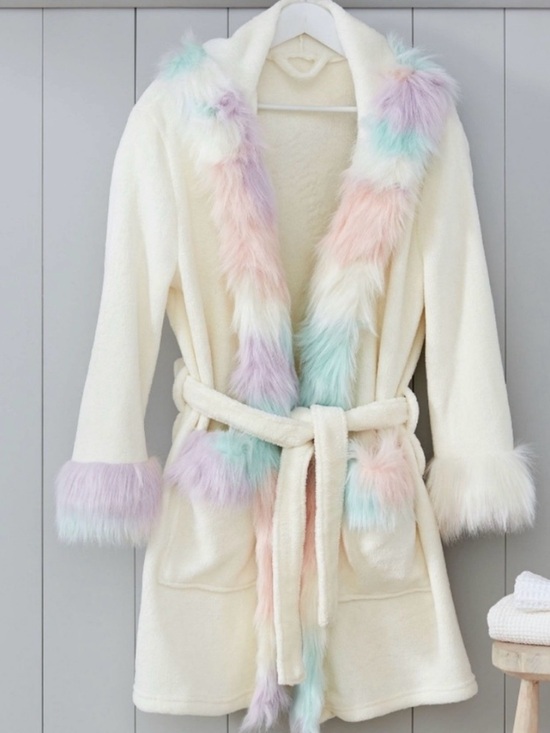 Pottery Barn Teen Other - Pottery Barn Teen‎ Cream Hooded Robe with Pastel Fur Trim